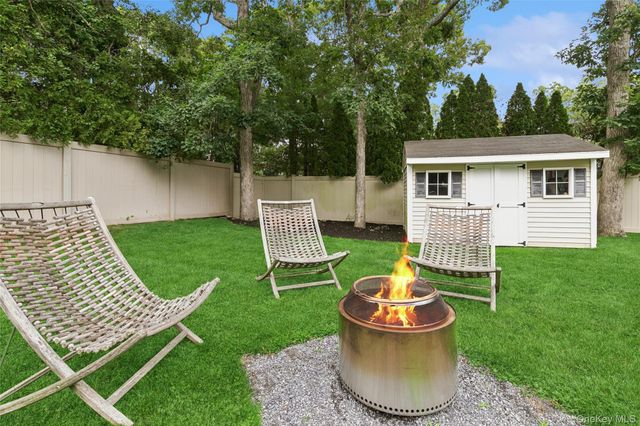 3 Harbor Road, Hampton Bays, NY 11946