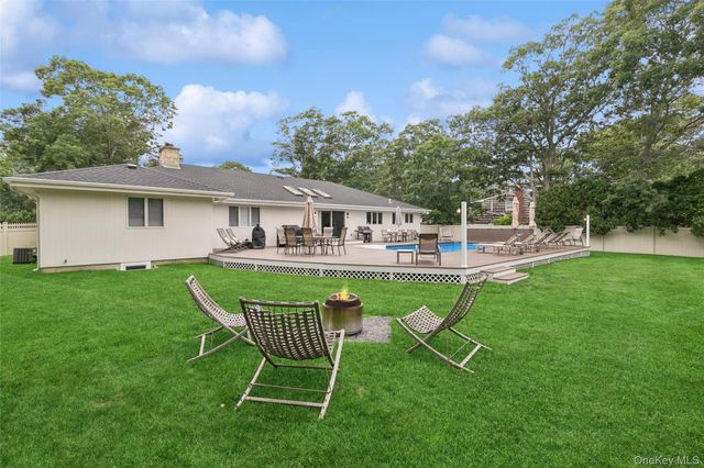3 Harbor Road, Hampton Bays, NY 11946