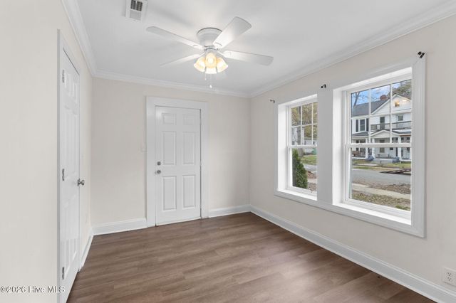 404 N Massey Street, Selma, NC 27576