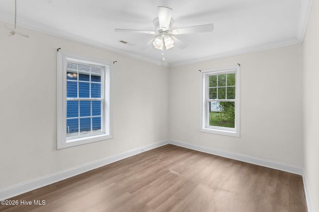 404 N Massey Street, Selma, NC 27576