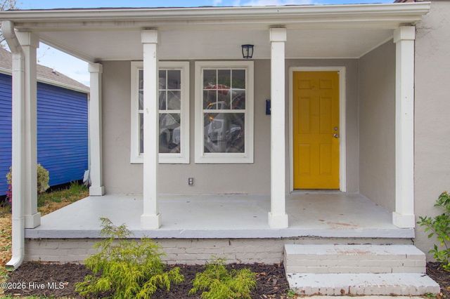 404 N Massey Street, Selma, NC 27576