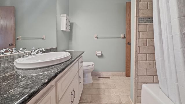 12892 Martin Street NW, Coon Rapids, MN 55448