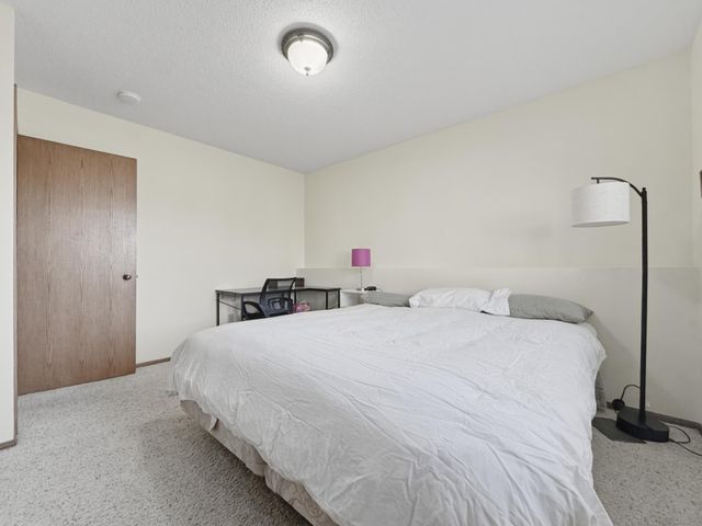 12892 Martin Street NW, Coon Rapids, MN 55448