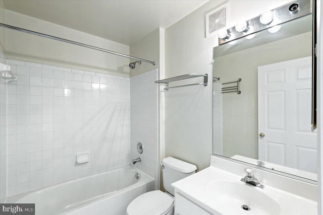 710 Norfolk Ln # B, Alexandria, VA 22314