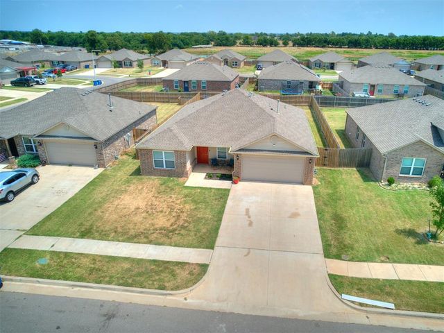 452 Fox Den Drive, Newcastle, OK 73065