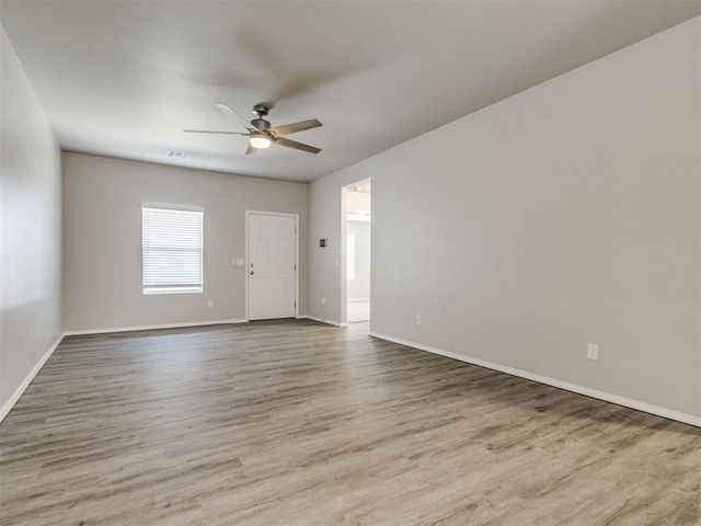 452 Fox Den Drive, Newcastle, OK 73065