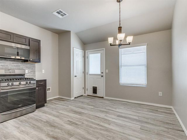 452 Fox Den Drive, Newcastle, OK 73065