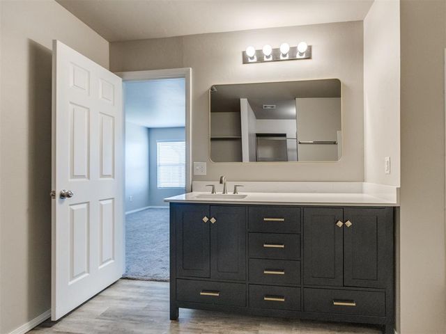 452 Fox Den Drive, Newcastle, OK 73065