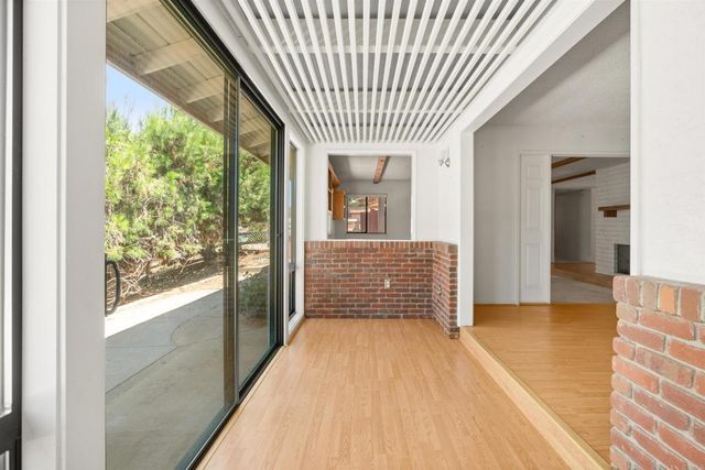 1060 Evergreen Lane, Vista, CA 92084