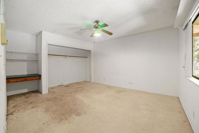 1060 Evergreen Lane, Vista, CA 92084