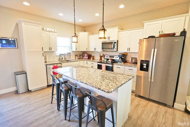 19202 Braeburn Drive, Evansville, IN 47725