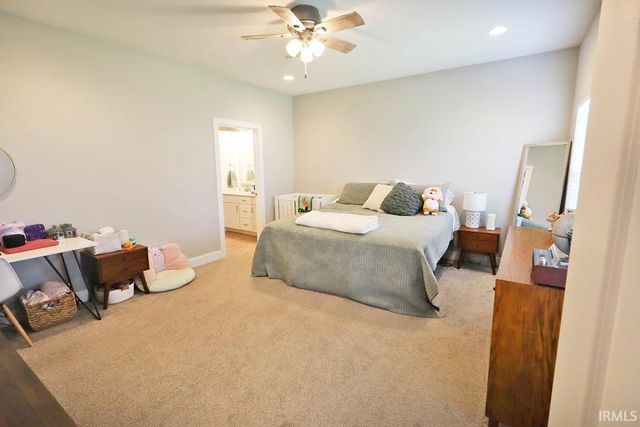 19202 Braeburn Drive, Evansville, IN 47725