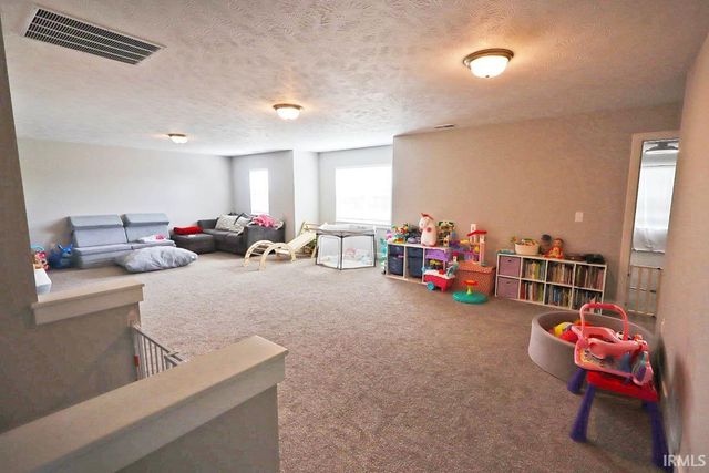 19202 Braeburn Drive, Evansville, IN 47725