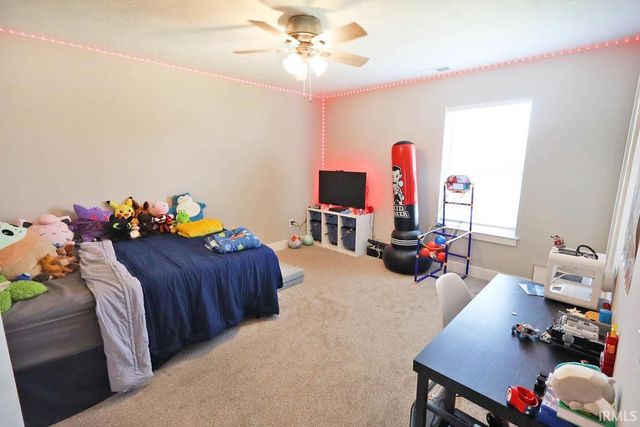 19202 Braeburn Drive, Evansville, IN 47725