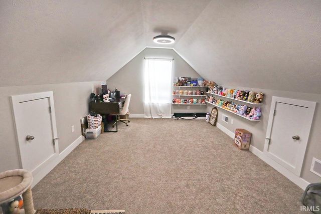 19202 Braeburn Drive, Evansville, IN 47725