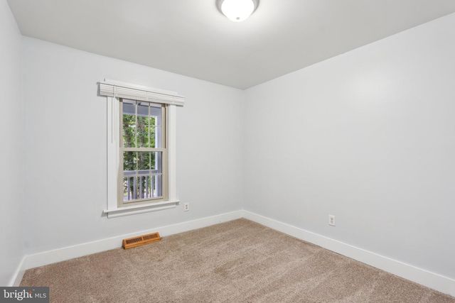 2010 MIDSHIPMAN DR, Stafford, VA 22554