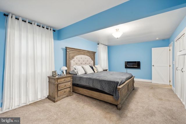 2010 MIDSHIPMAN DR, Stafford, VA 22554