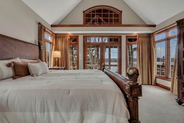 38856 N Cedar Crest Drive, Lake Villa, IL 60046