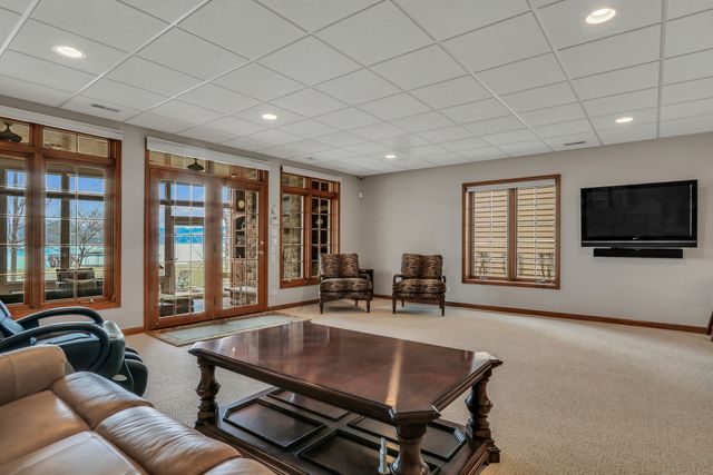 38856 N Cedar Crest Drive, Lake Villa, IL 60046