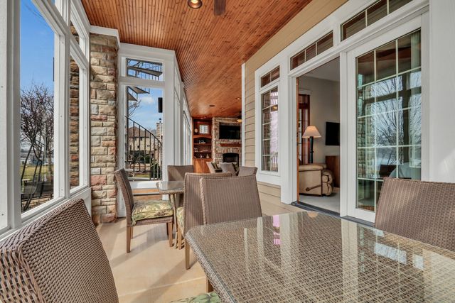 38856 N Cedar Crest Drive, Lake Villa, IL 60046