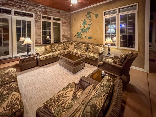 38856 N Cedar Crest Drive, Lake Villa, IL 60046