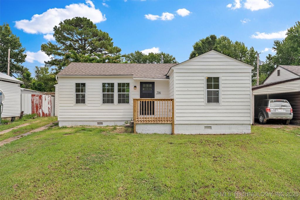 216 S Delaware Street, Dewey, OK 74029