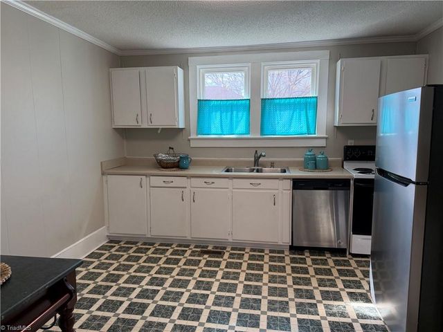 715 Shedd Street, Eden, NC 27288