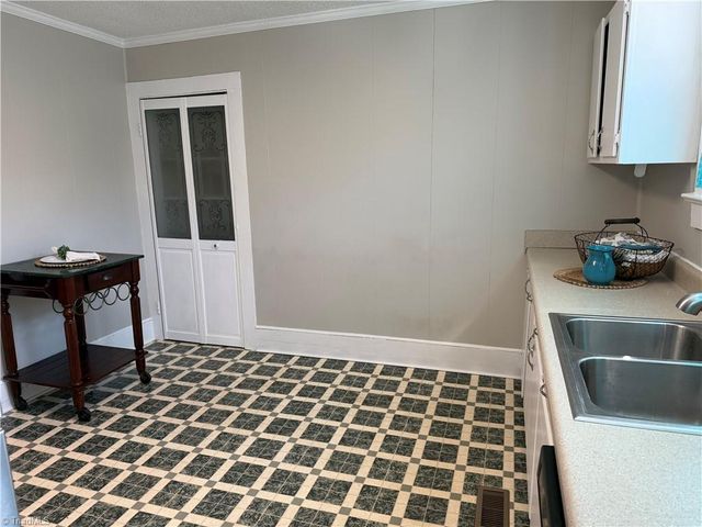 715 Shedd Street, Eden, NC 27288