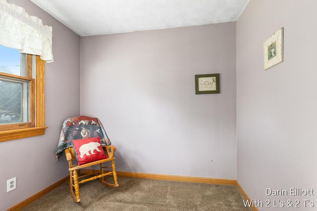 338 Lynn Avenue, Ionia, MI 48846