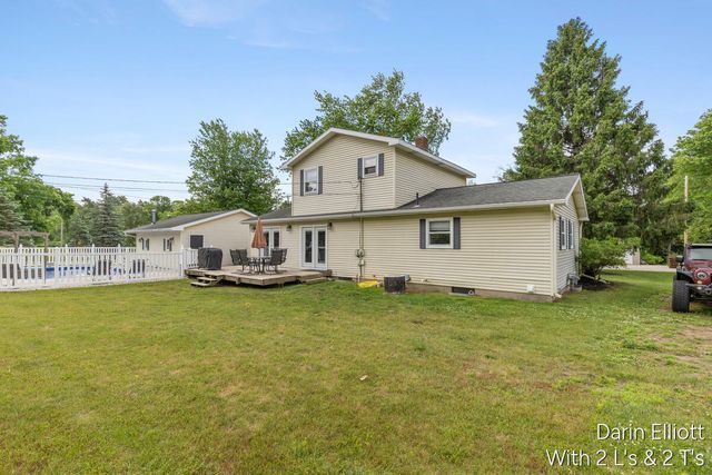 338 Lynn Avenue, Ionia, MI 48846