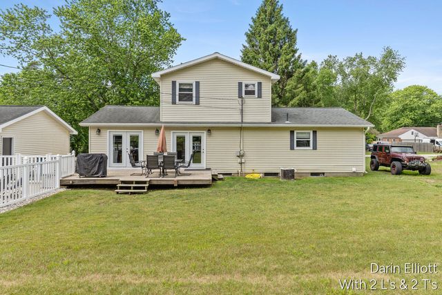 338 Lynn Avenue, Ionia, MI 48846