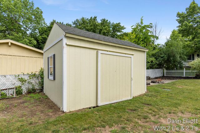 338 Lynn Avenue, Ionia, MI 48846