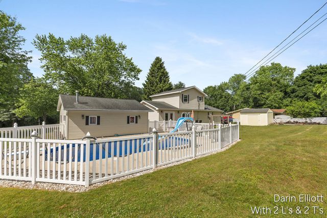 338 Lynn Avenue, Ionia, MI 48846