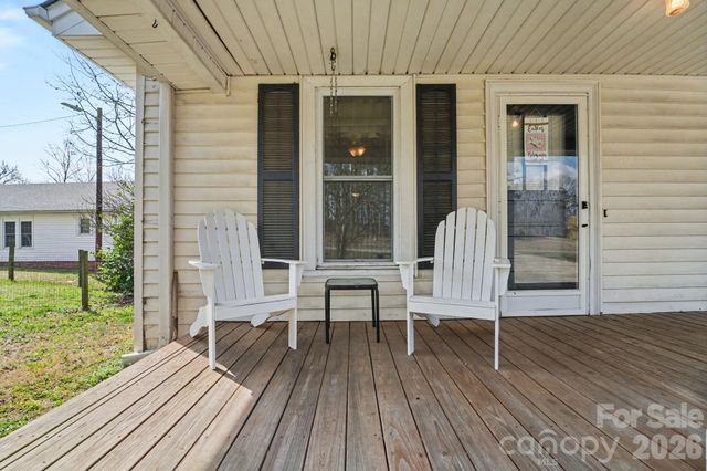 1225 W C Street, Kannapolis, NC 28081