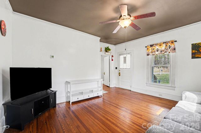 1225 W C Street, Kannapolis, NC 28081