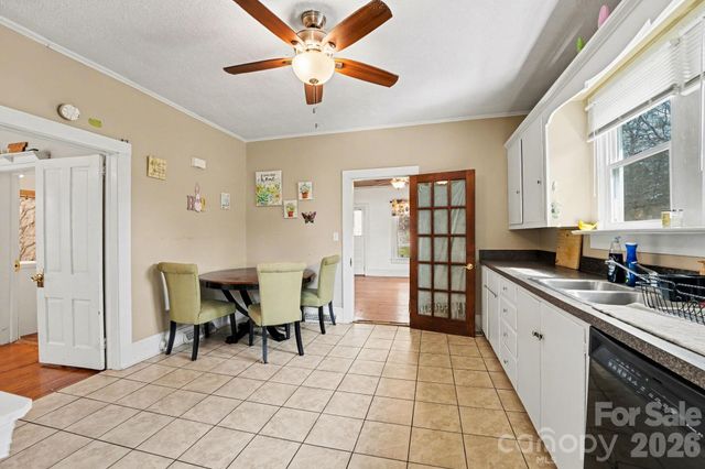 1225 W C Street, Kannapolis, NC 28081