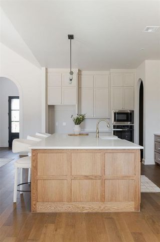 7921 Stagecoach Circle, Arcadia, OK 73007