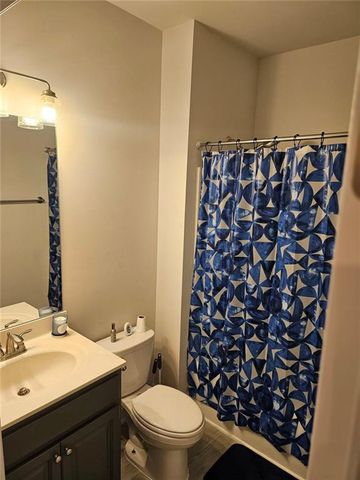 2153 Red Oak Circle, Union City, GA 30291