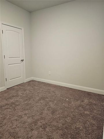 2153 Red Oak Circle, Union City, GA 30291