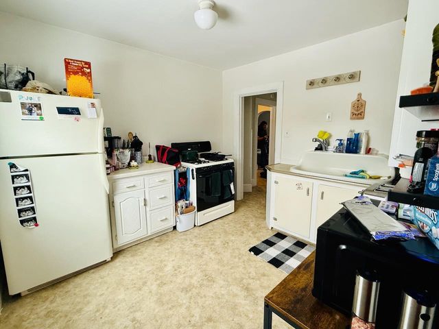 1589 FRANZ AVENUE, Green Bay, WI 54302