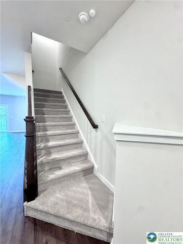 7512 Clayton Avenue, Upper Saucon Twp, PA 18036