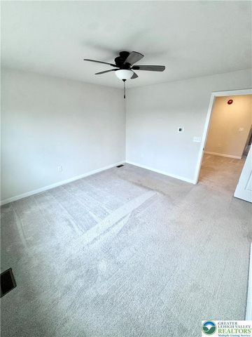 7512 Clayton Avenue, Upper Saucon Twp, PA 18036