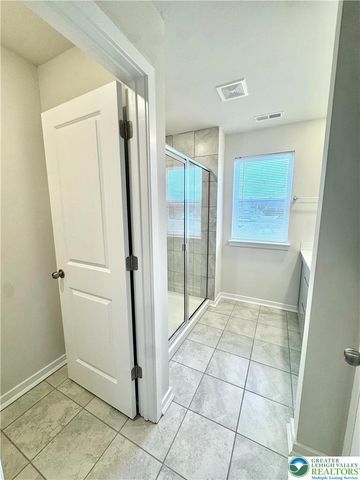 7512 Clayton Avenue, Upper Saucon Twp, PA 18036
