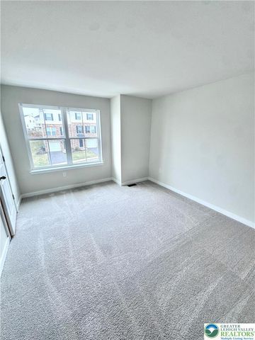7512 Clayton Avenue, Upper Saucon Twp, PA 18036