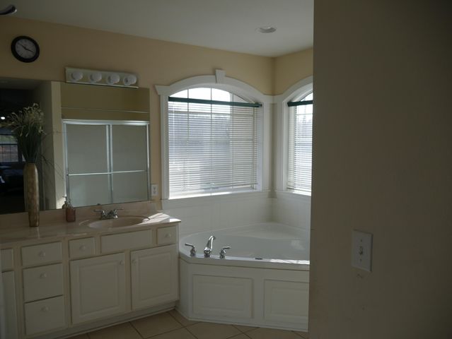 5105 FORUM BLVD, Columbia, MO 65203