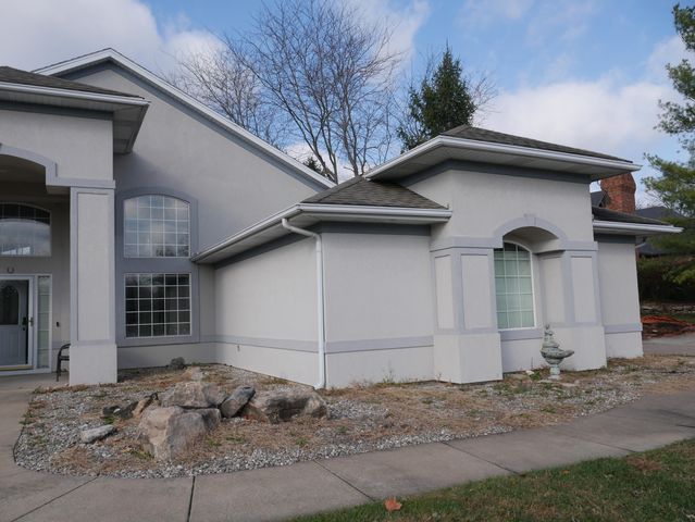 5105 FORUM BLVD, Columbia, MO 65203