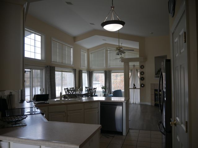 5105 FORUM BLVD, Columbia, MO 65203