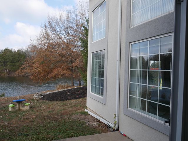 5105 FORUM BLVD, Columbia, MO 65203