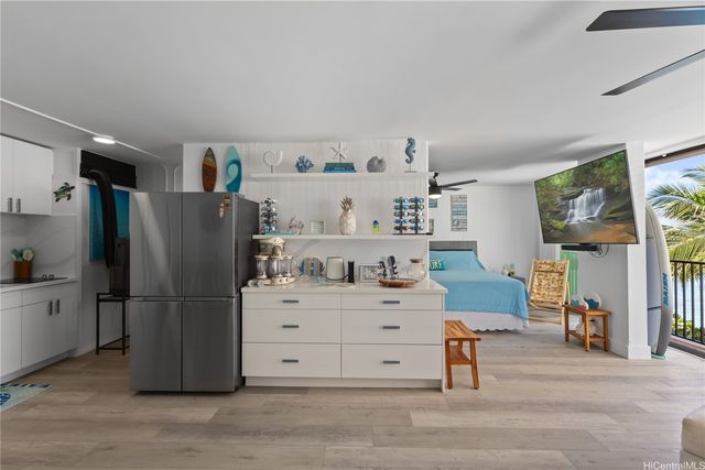 2987 Kalakaua Avenue 304, Honolulu, HI 96815