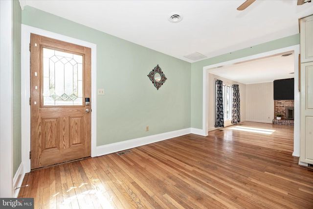 1403 STREAKER RD, Sykesville, MD 21784
